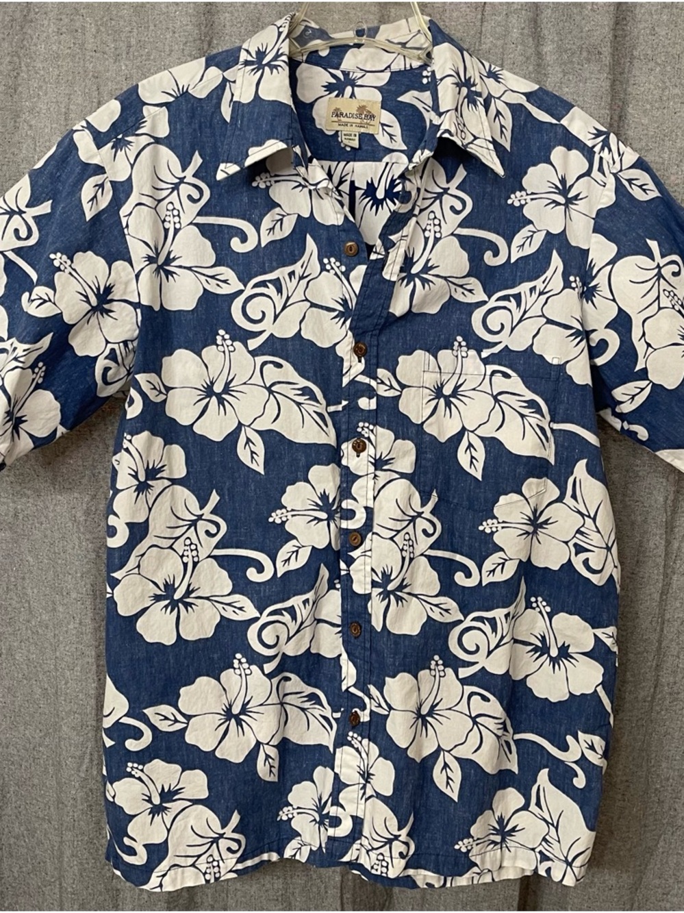 Men's Blue Hawaiian Floral Casual Button-Down Shirt by Paradise Bay